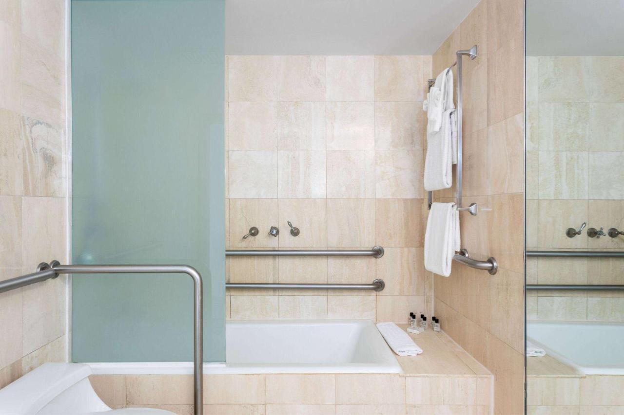 The Astor By Luxurban, Trademark Collection By Wyndham マイアミビーチ エクステリア 写真